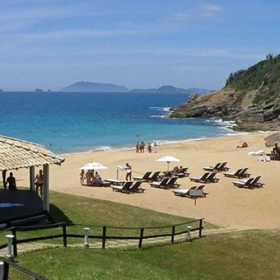 Praia das Caravelas