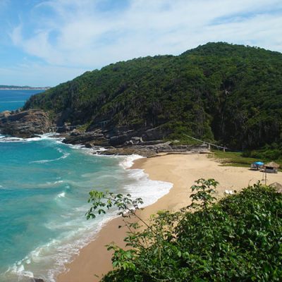 Praia das Caravelas