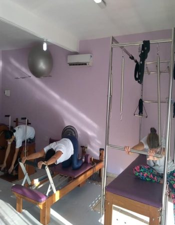 Studio de Pilates Cecília Moraes na Cem Braças em Búzios